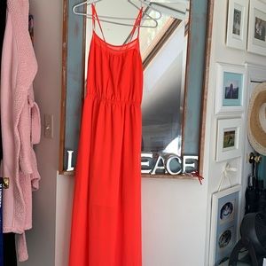 Vibrant maxi dress with spaghetti straps